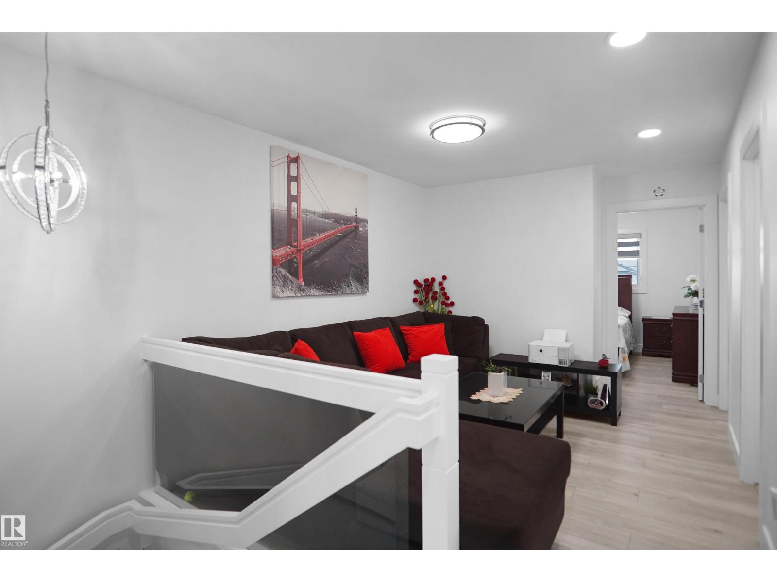 6532 175 AV NW - 22