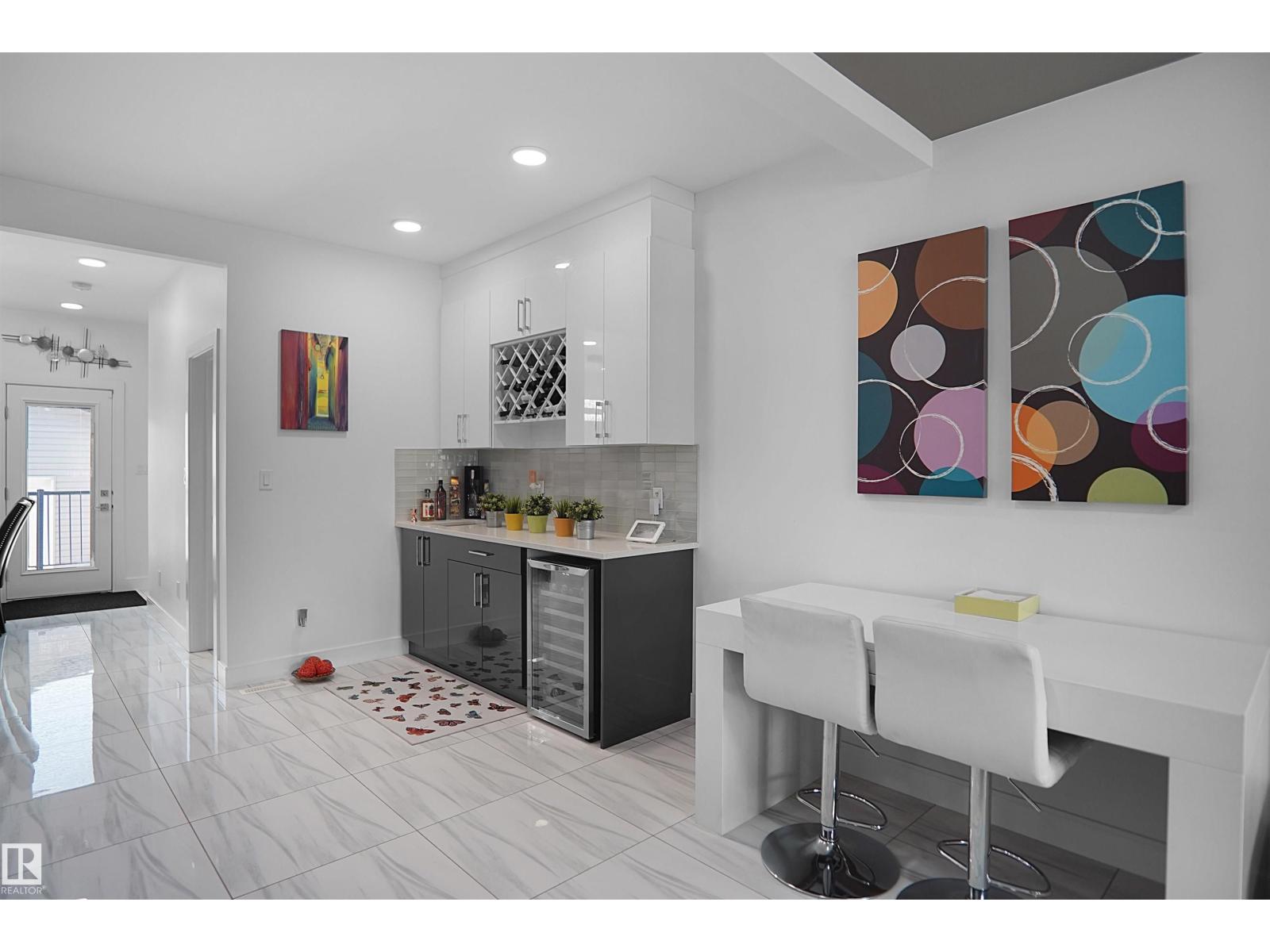 6532 175 AV NW - 10