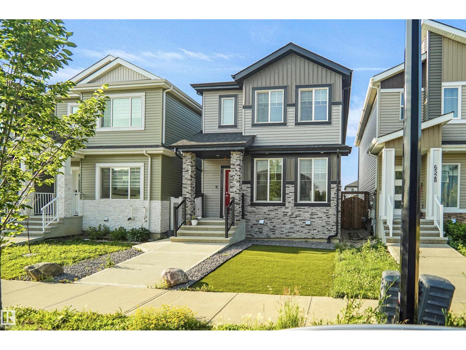 6532 175 AV NW - 1