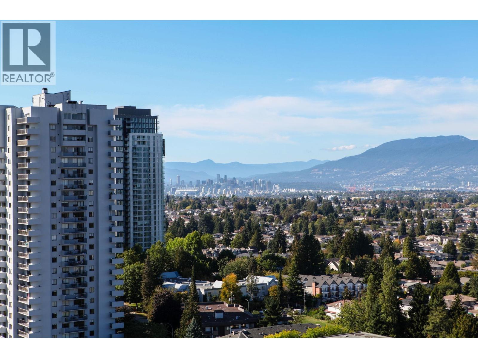 3 Bed, 3 Bath House for Sale in Burnaby – 2301 4505 HAZEL STREET, Burnaby – MLS# R3121102 - Image 31