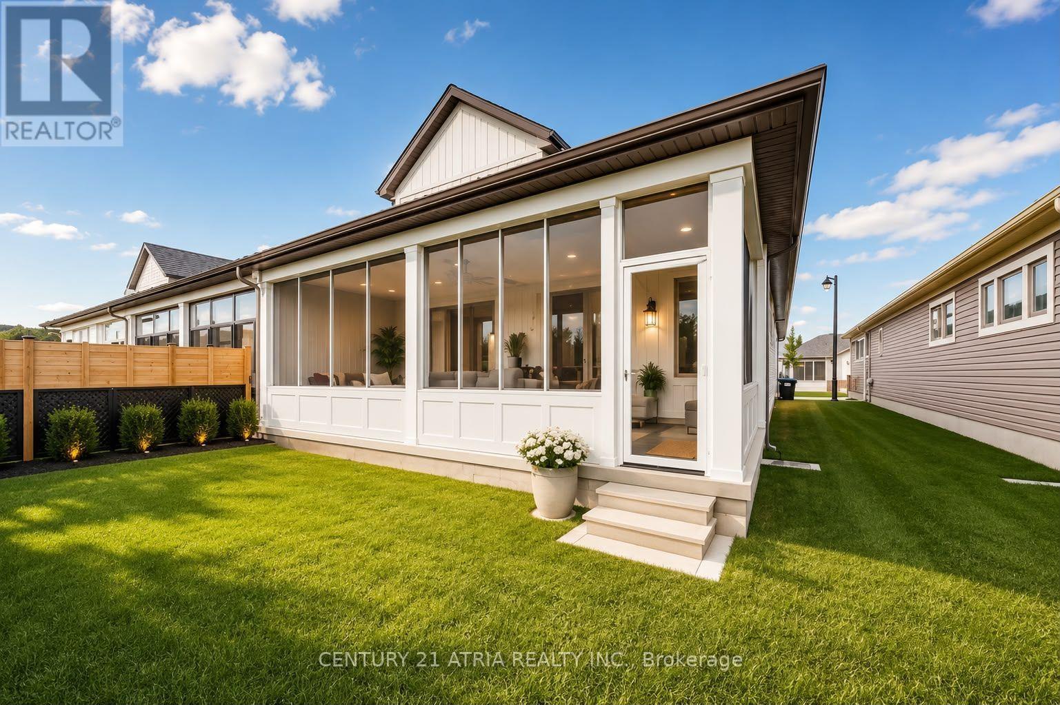 2950 MURPHY PLACE - 2
