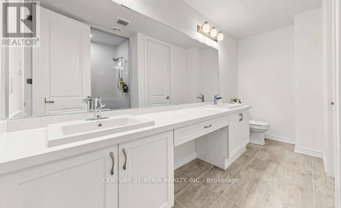 2950 MURPHY PLACE - 23