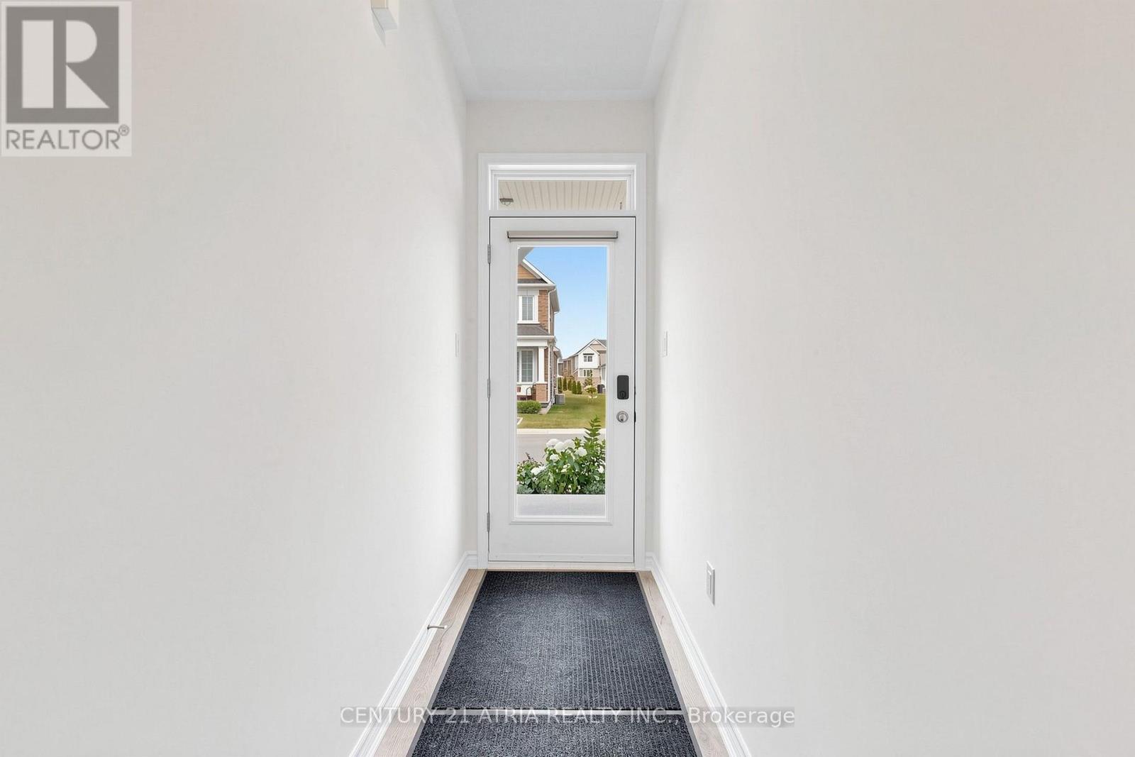 2950 MURPHY PLACE - 25