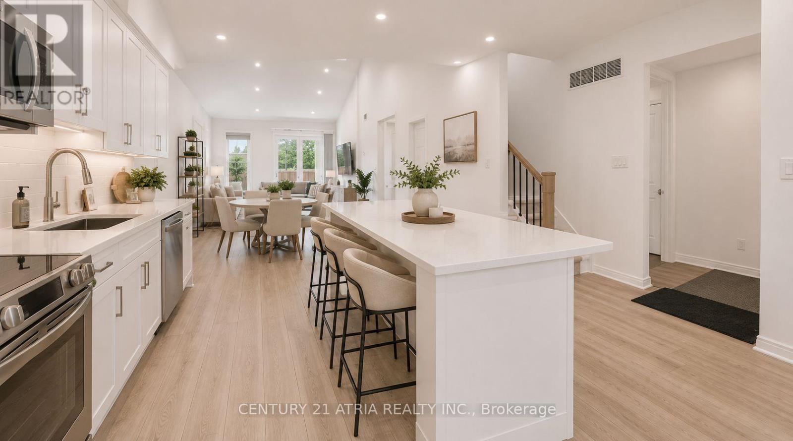 2950 MURPHY PLACE - 8
