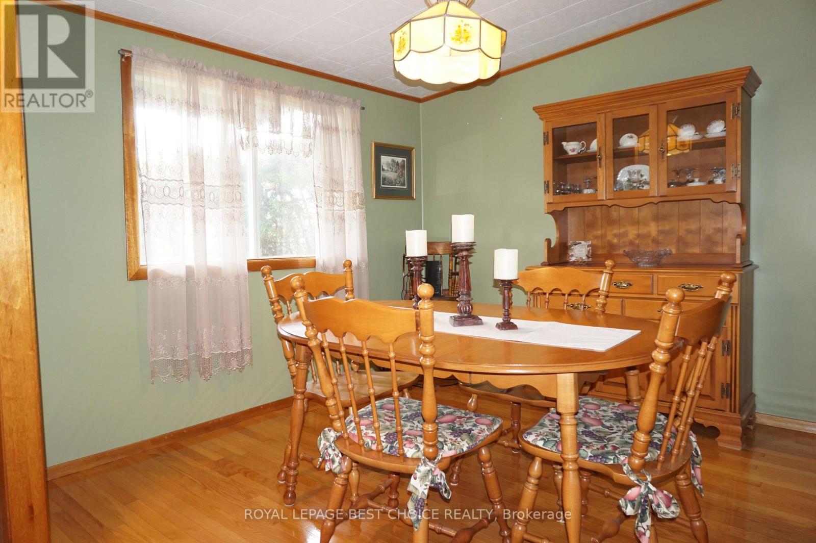 203 LANG STREET - 7