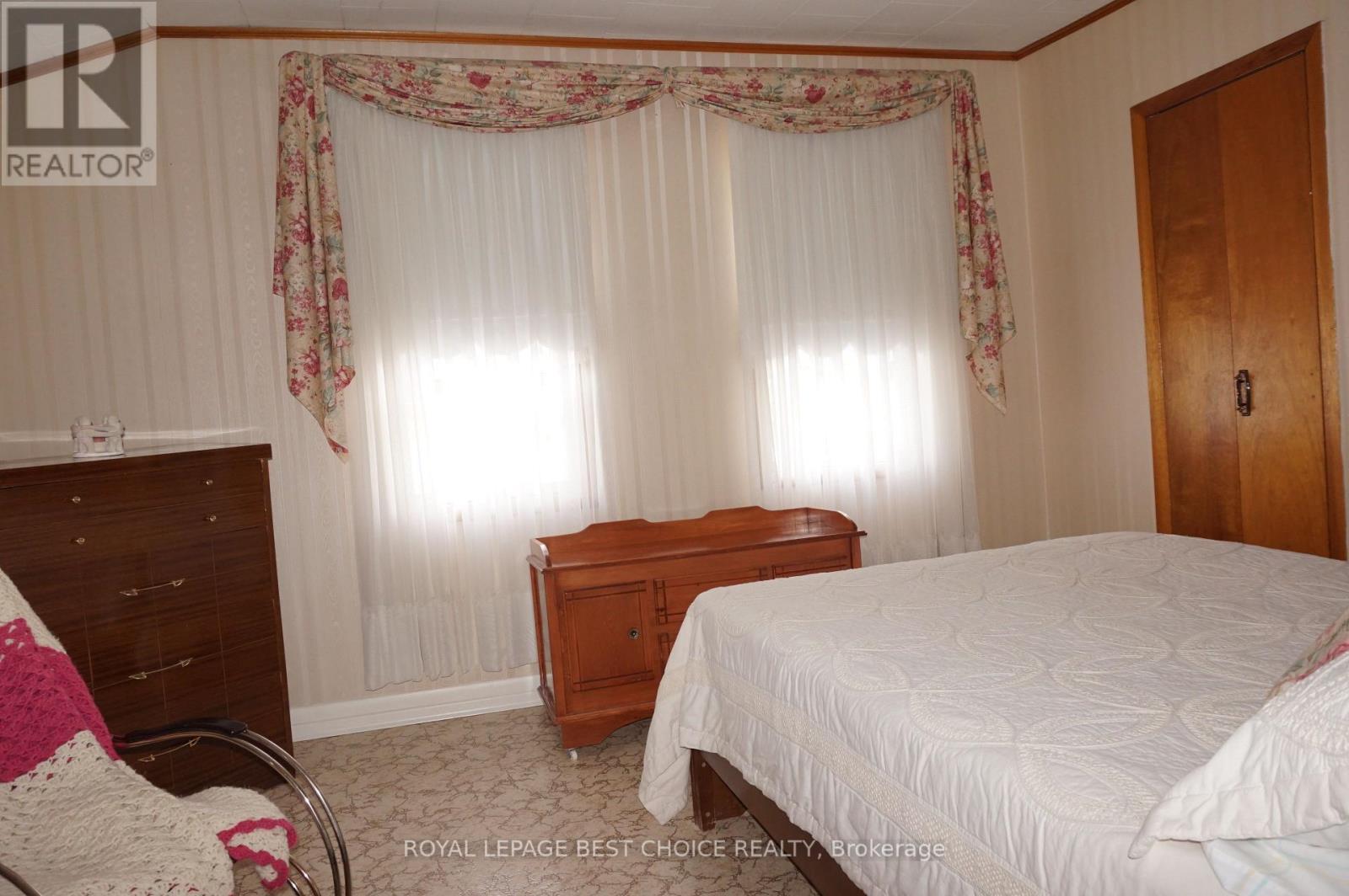 203 LANG STREET - 19