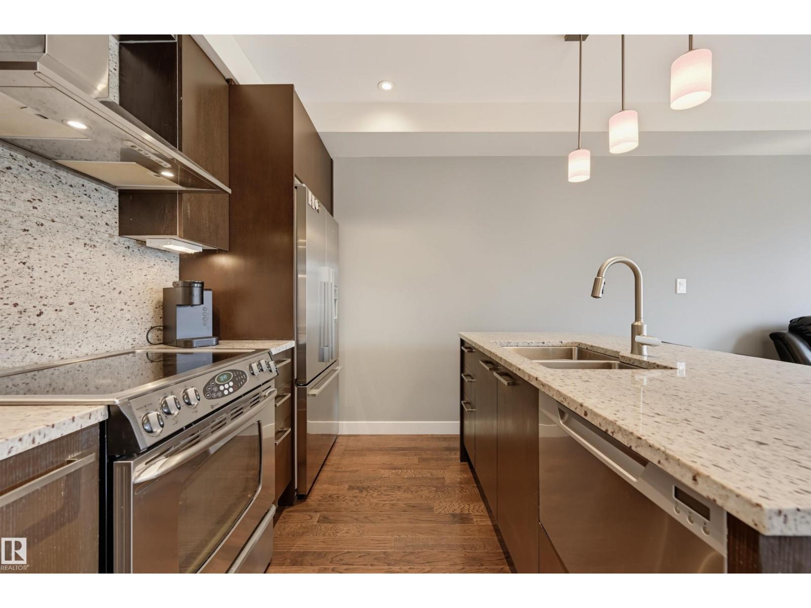 #404 10388 105 ST NW NW - 9