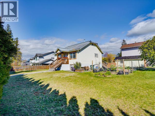 4212 MANSON AVE - 23