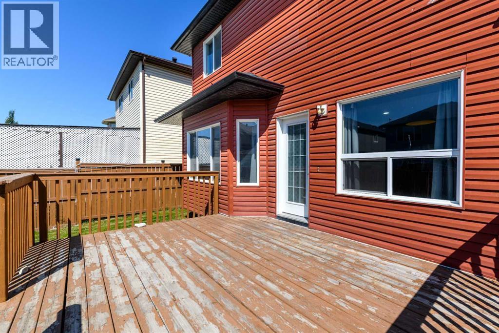 228 SADDLECREST Way NE - 35