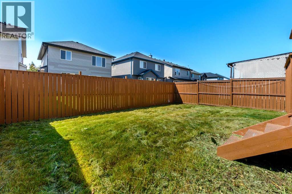 228 SADDLECREST Way NE - 36