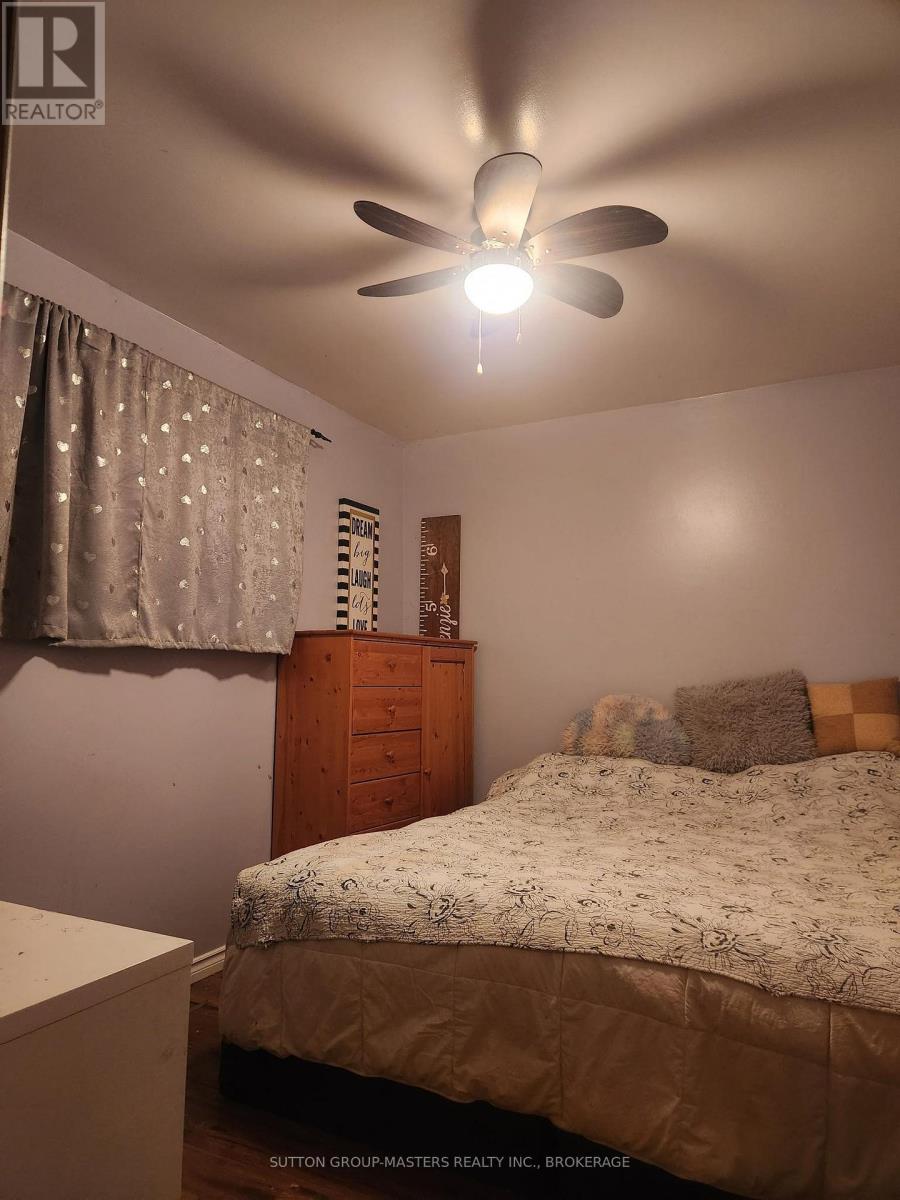 811 PIERCES LANE - 13
