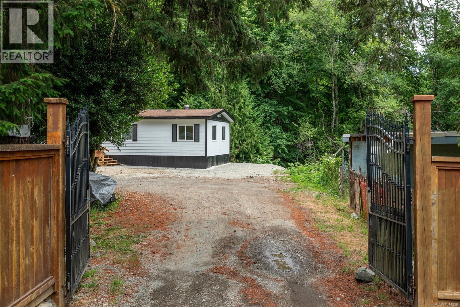 7353 Neva Rd - 2