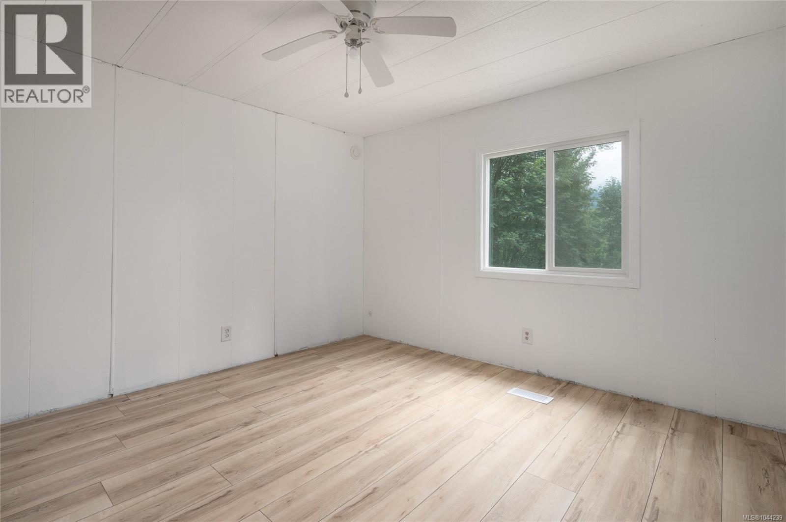 7353 Neva Rd - 26