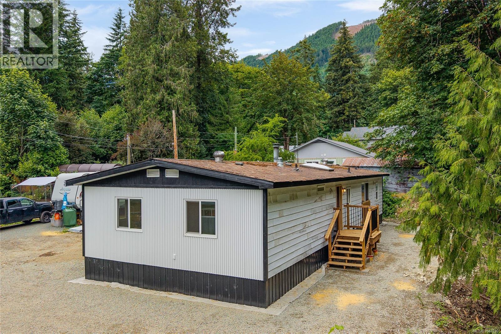 7353 Neva Rd - 32