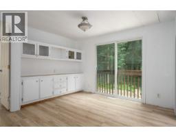 Living room - 7353 Neva Rd, Lake Cowichan, BC V0R2G0 Photo 10