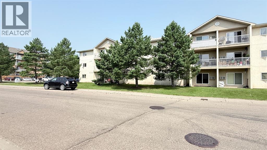#203A 6608 42 Street - 2