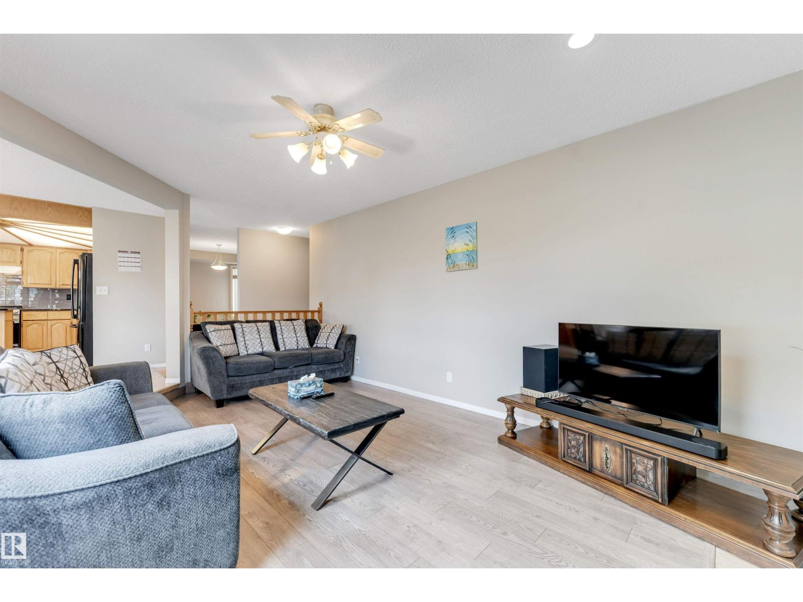 4465 32A ST NW - Image 18