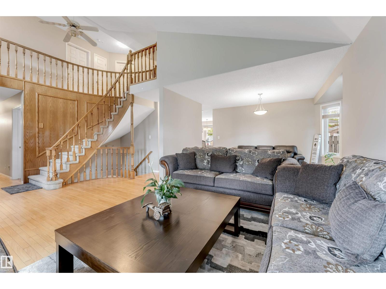 4465 32A ST NW - 17