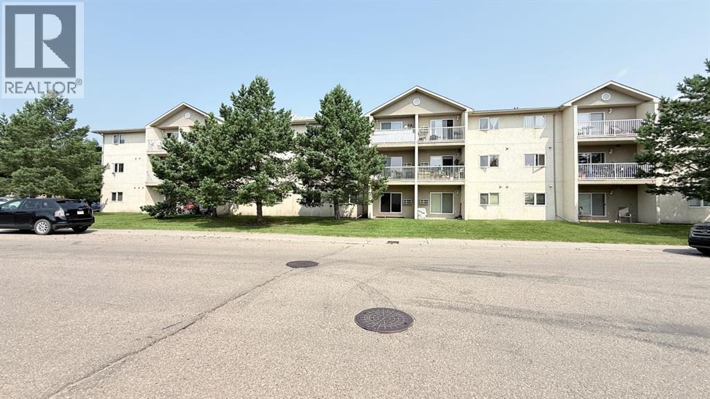 #203A 6608 42 Street - 1