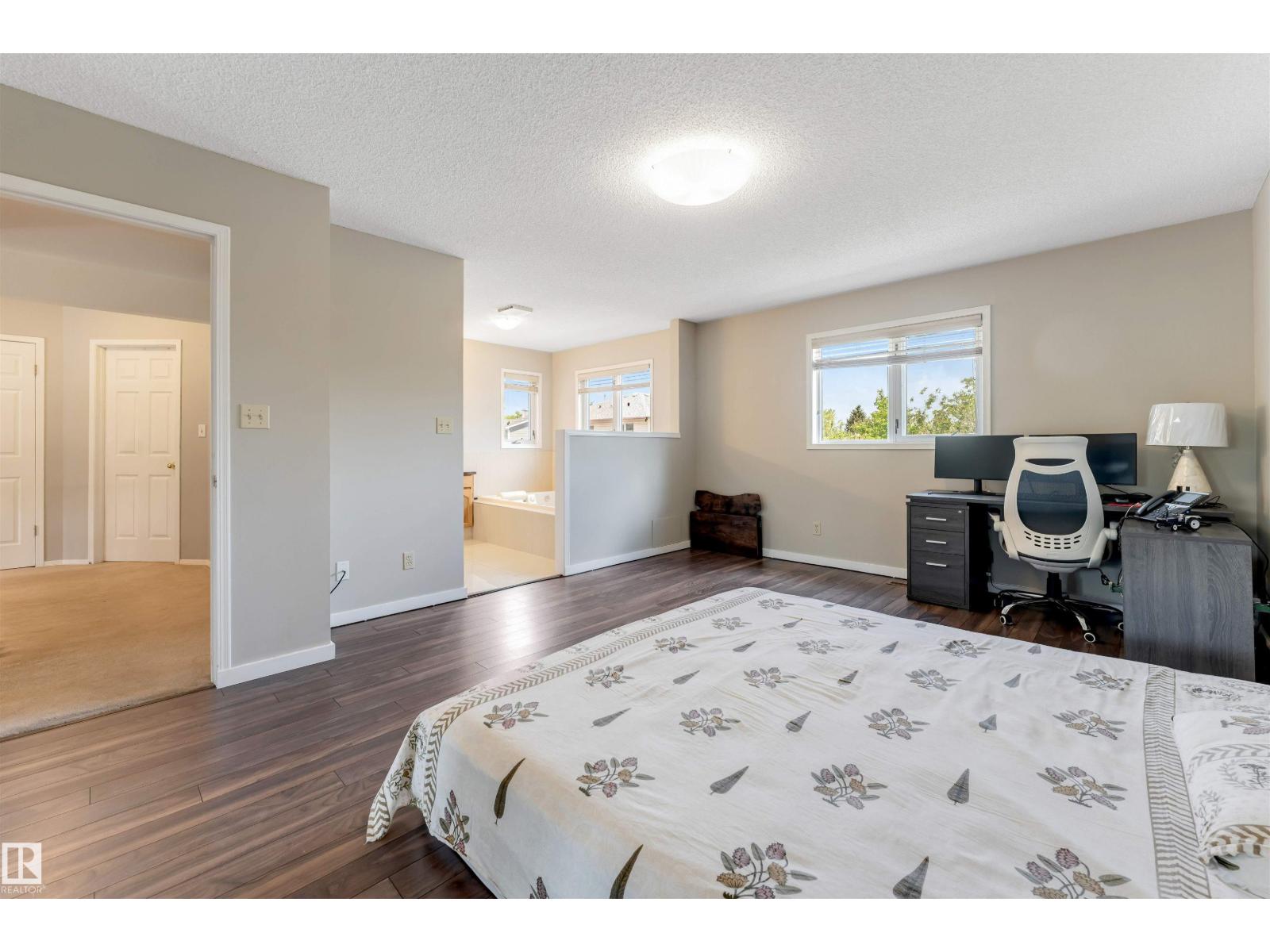 4465 32A ST NW - Image 42