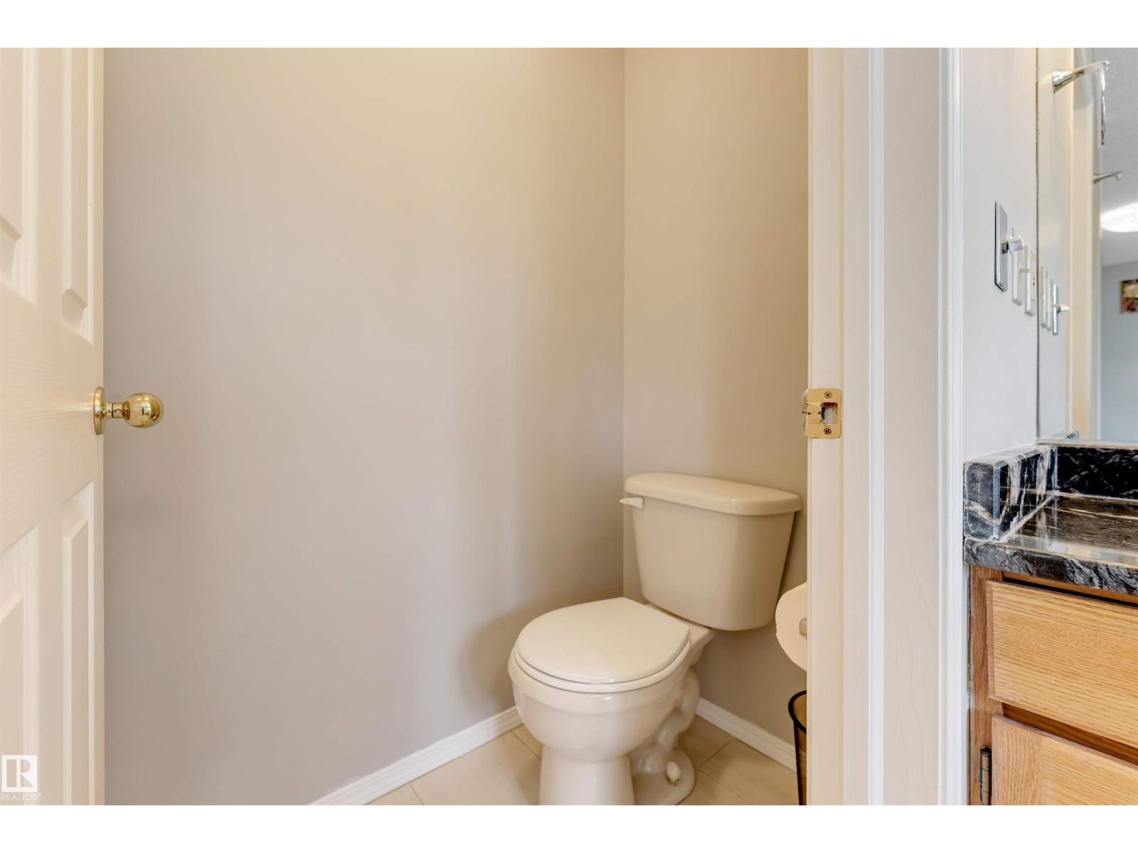 4465 32A ST NW - Image 47
