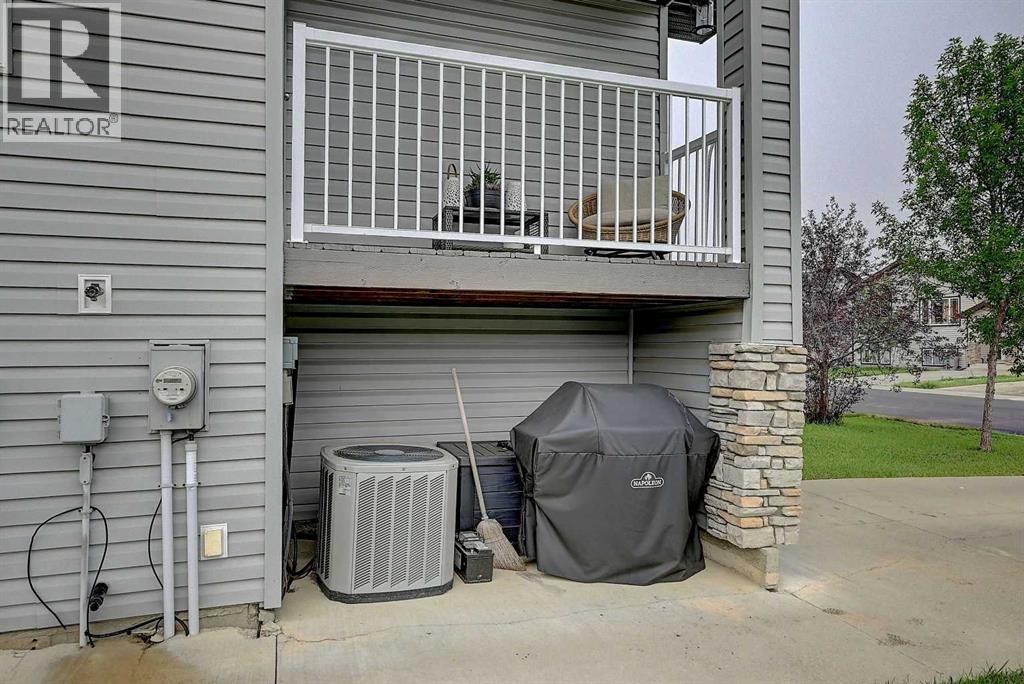 12002 102 A Street - 25