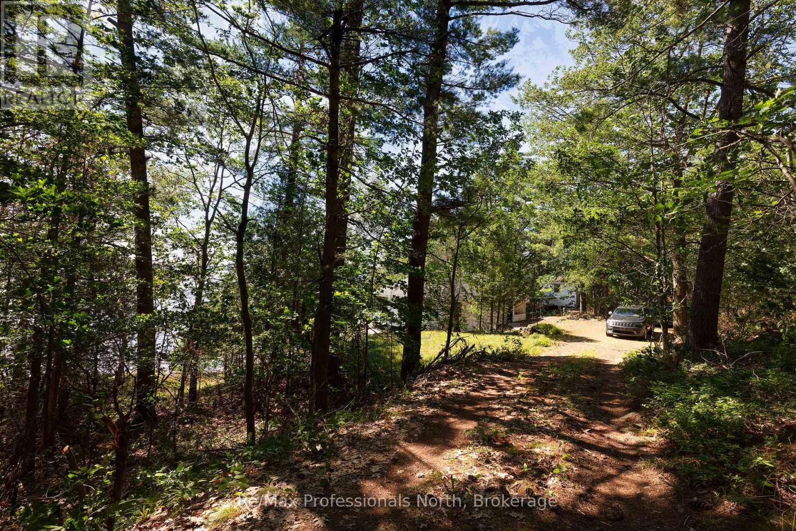 1102 UNIT 2 CLIPSHAM ROAD - Image 13