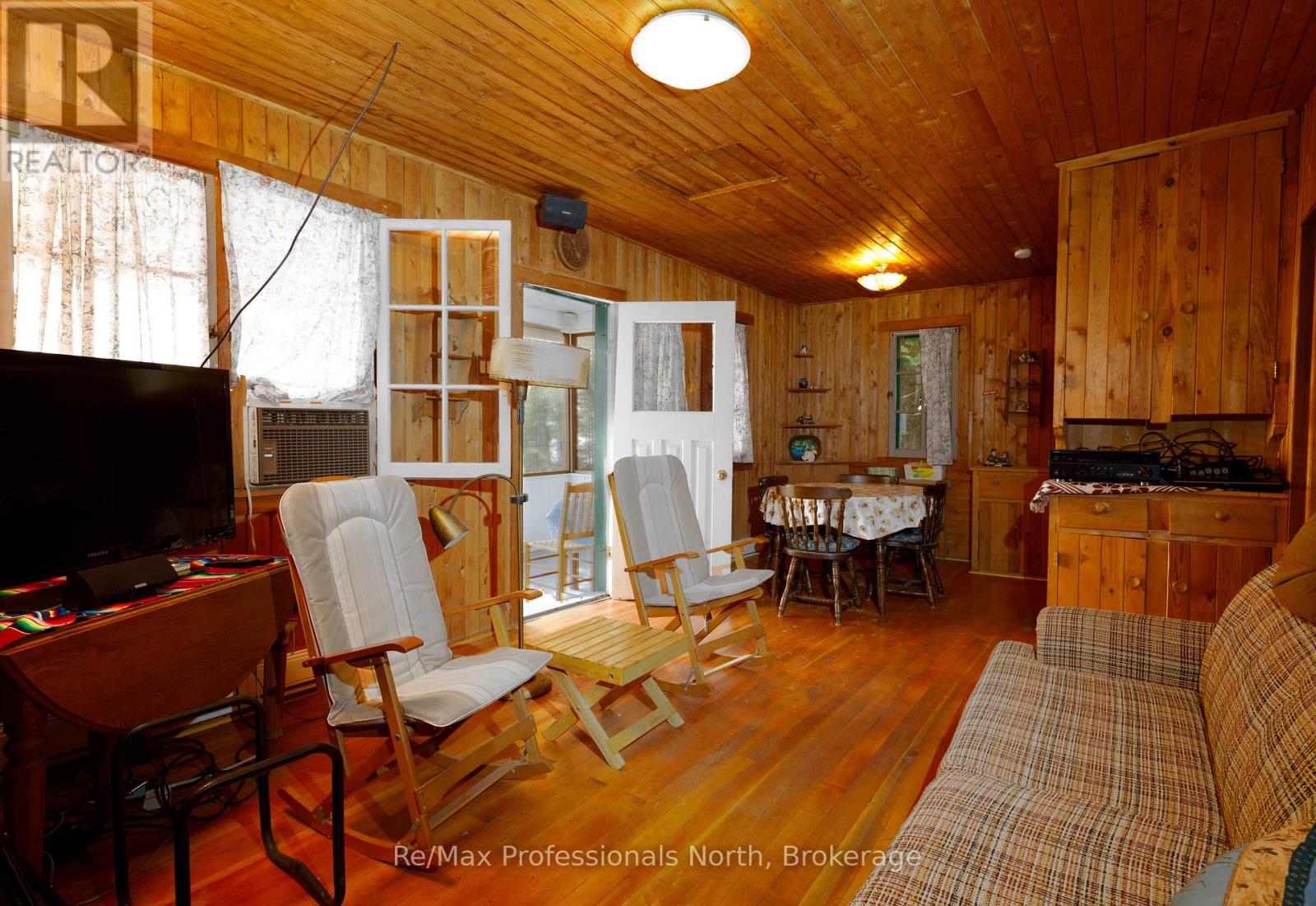 1102 UNIT 2 CLIPSHAM ROAD - 20