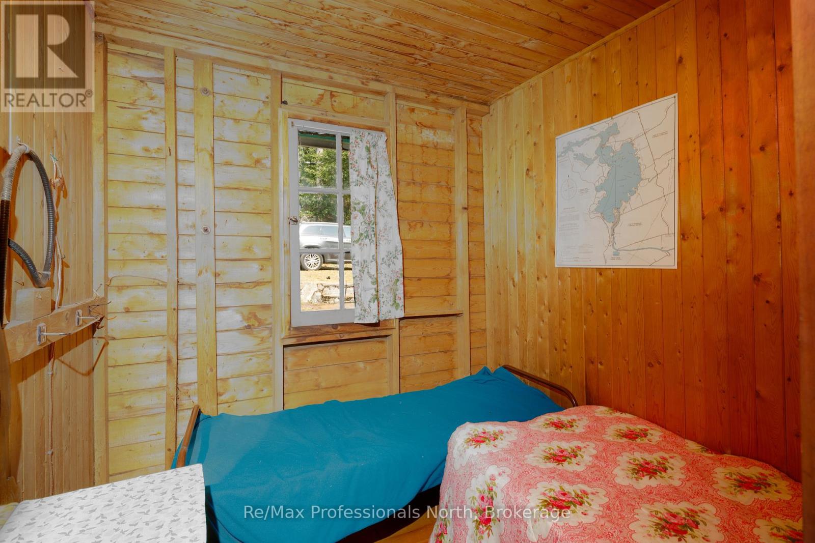 1102 UNIT 2 CLIPSHAM ROAD - Image 24