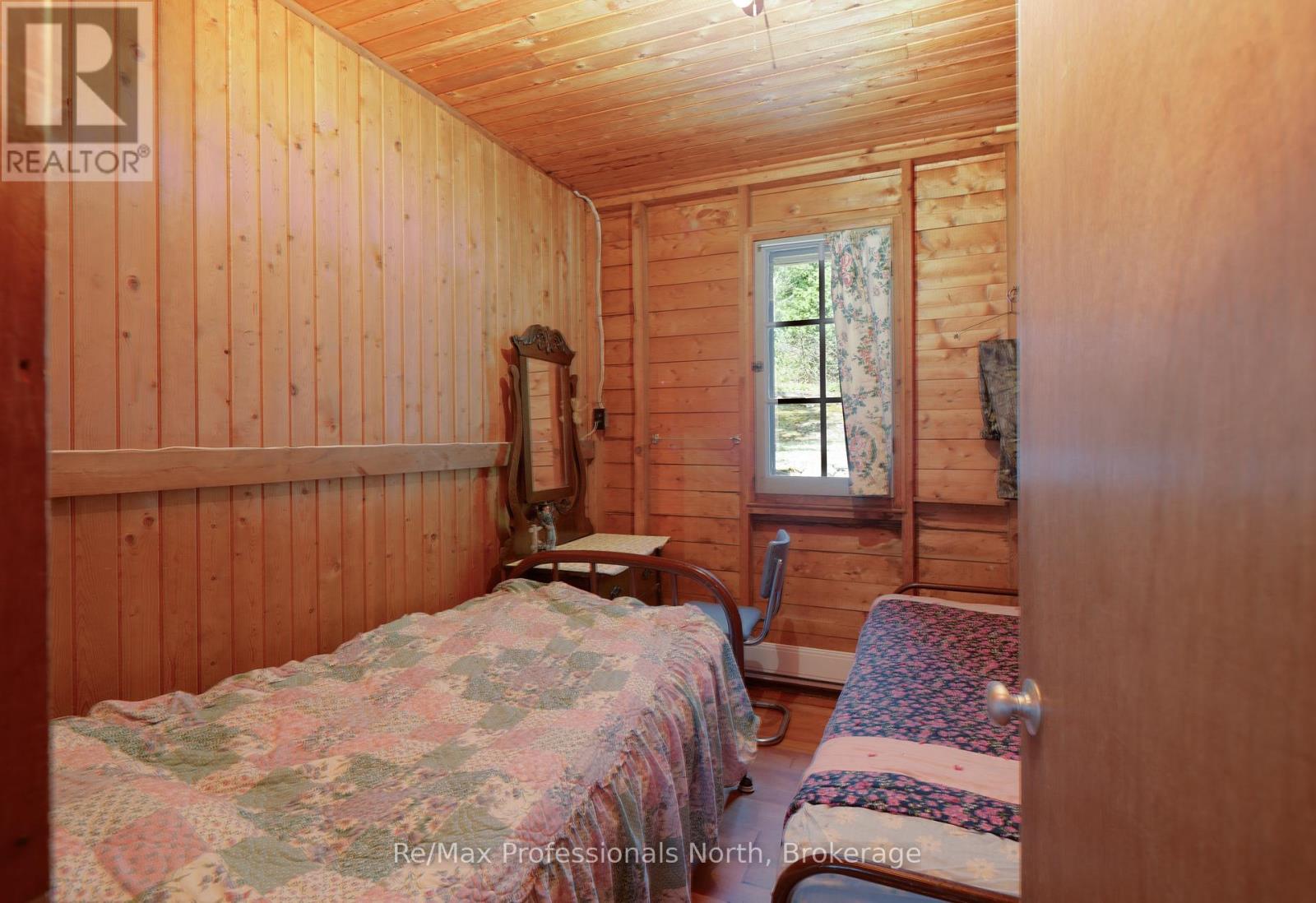 1102 UNIT 2 CLIPSHAM ROAD - Image 27