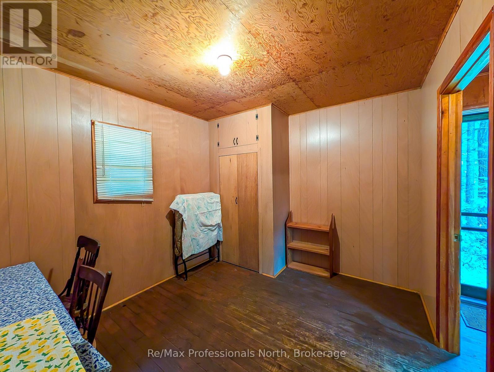 1102 UNIT 2 CLIPSHAM ROAD - 29