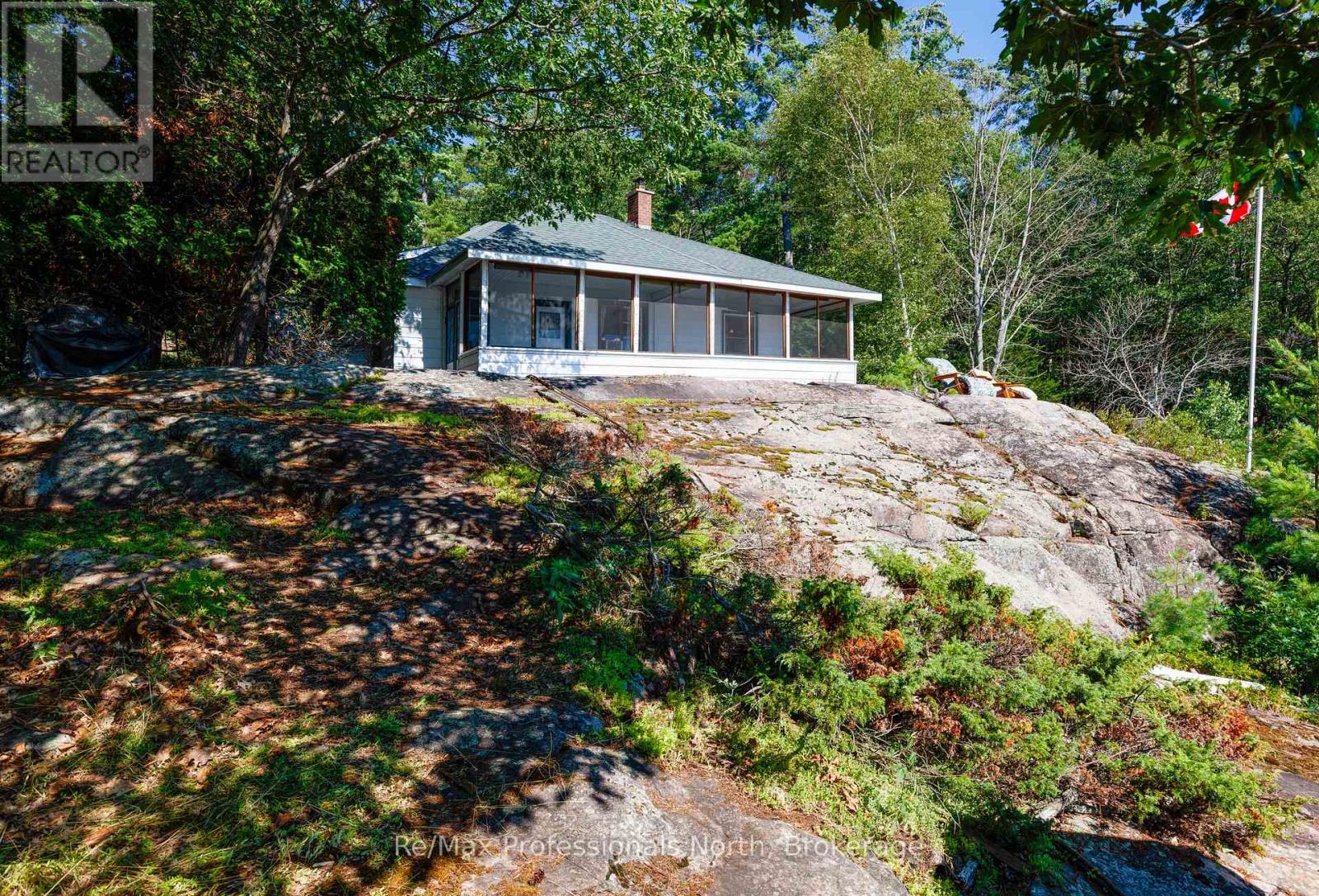1102 UNIT 2 CLIPSHAM ROAD - 4