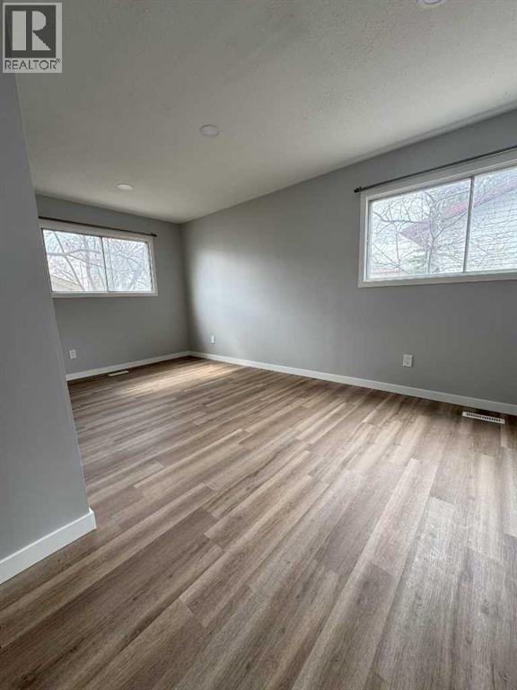 10021 106 Avenue - Photo 7
