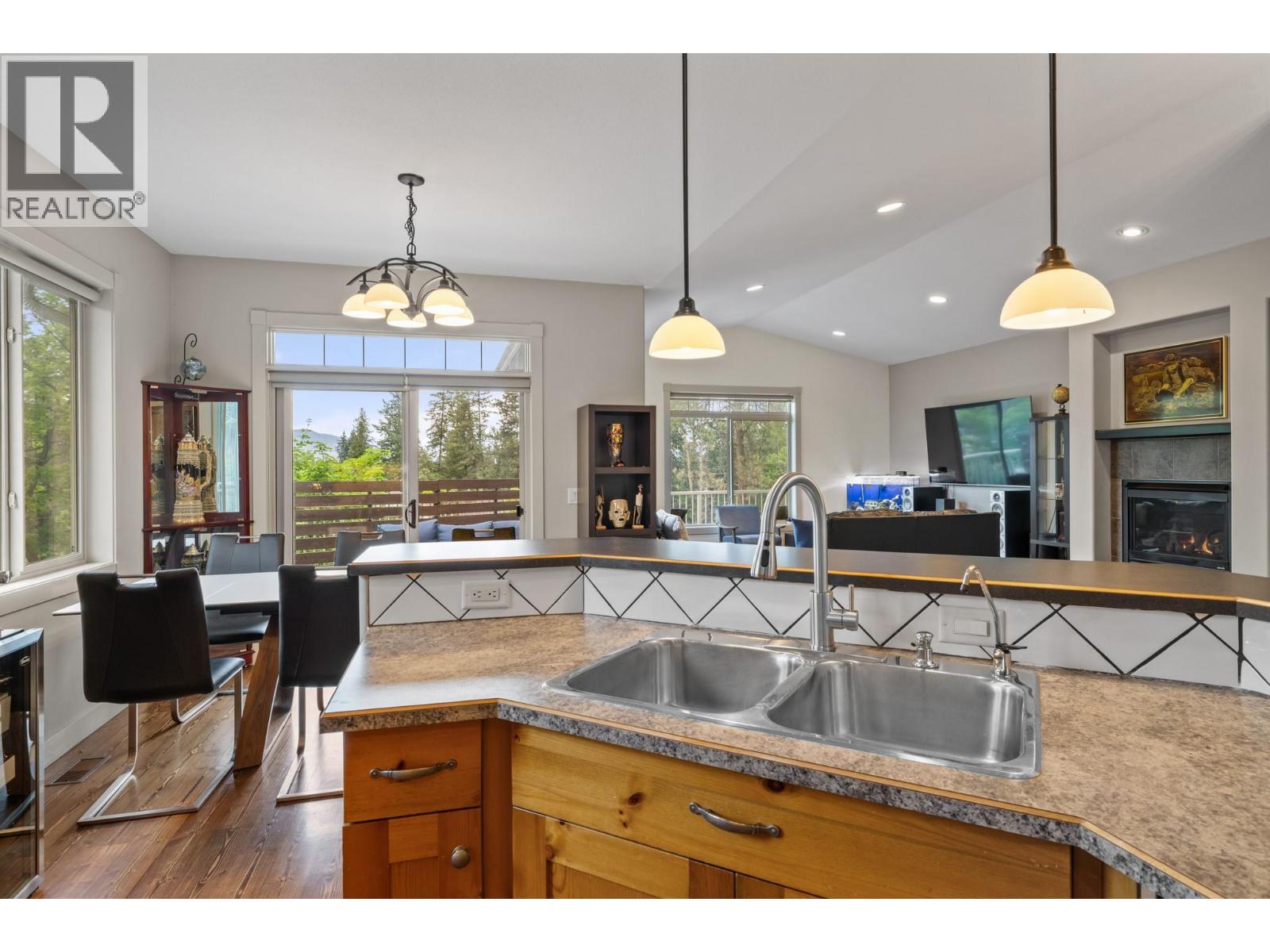 594 Vintage Terrace Road - 11