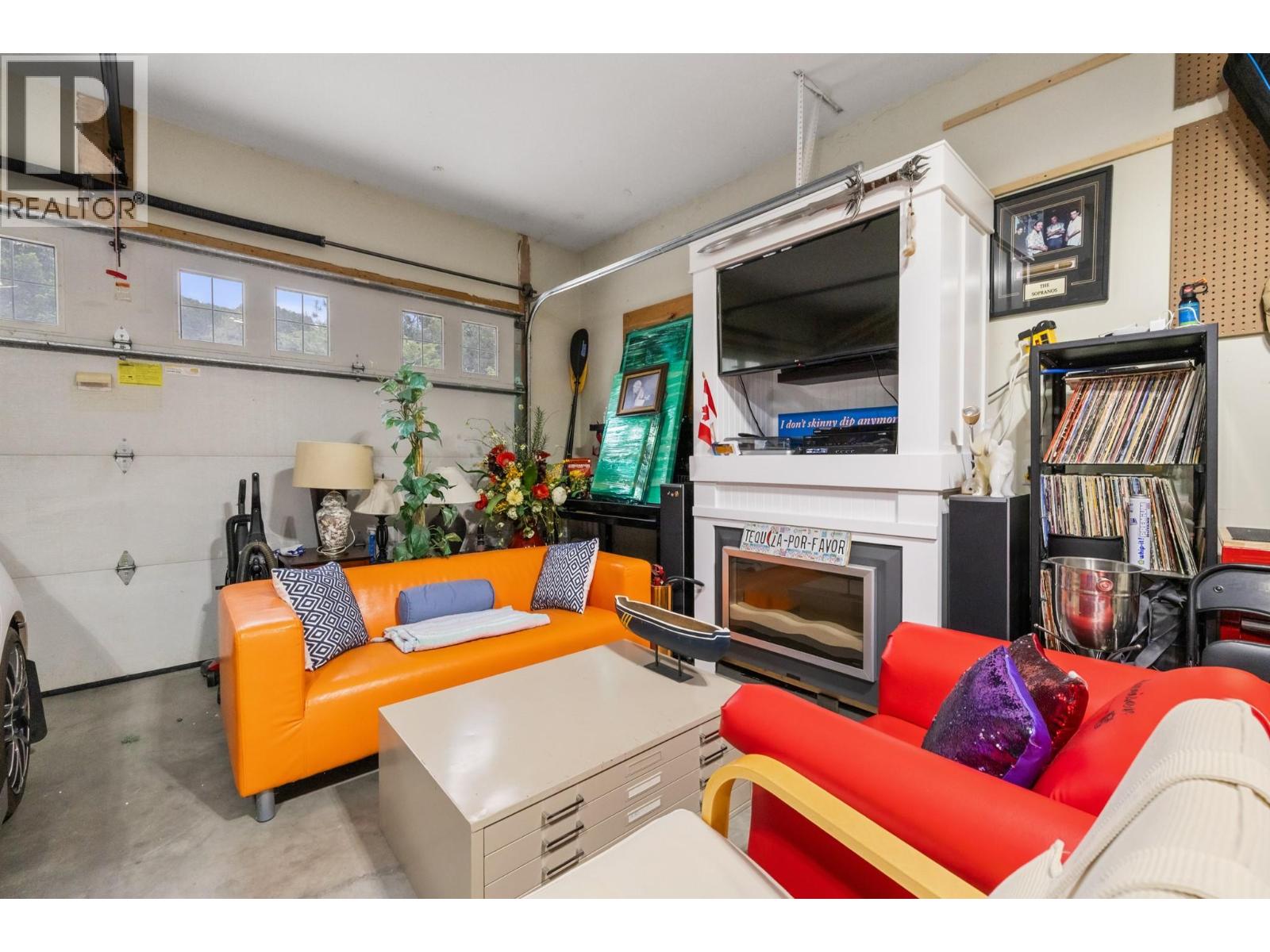 594 Vintage Terrace Road - 55