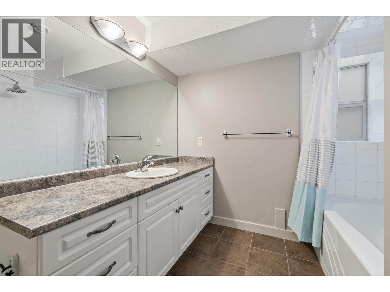 594 Vintage Terrace Road - 48