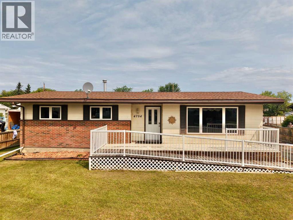 4704 48 Avenue - 1