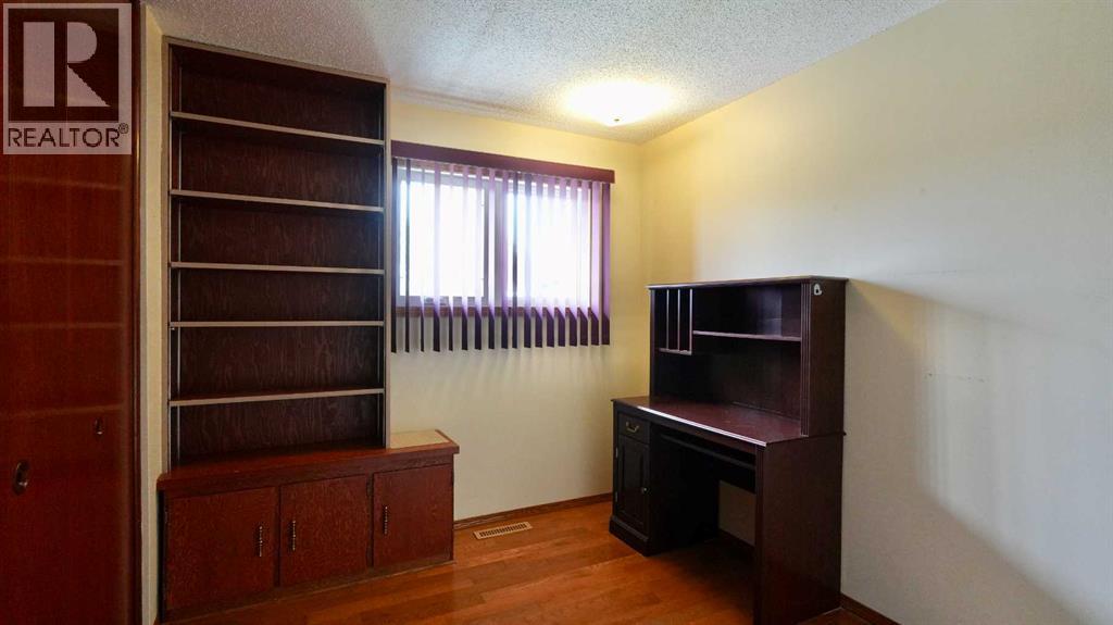 4704 48 Avenue - Image 21