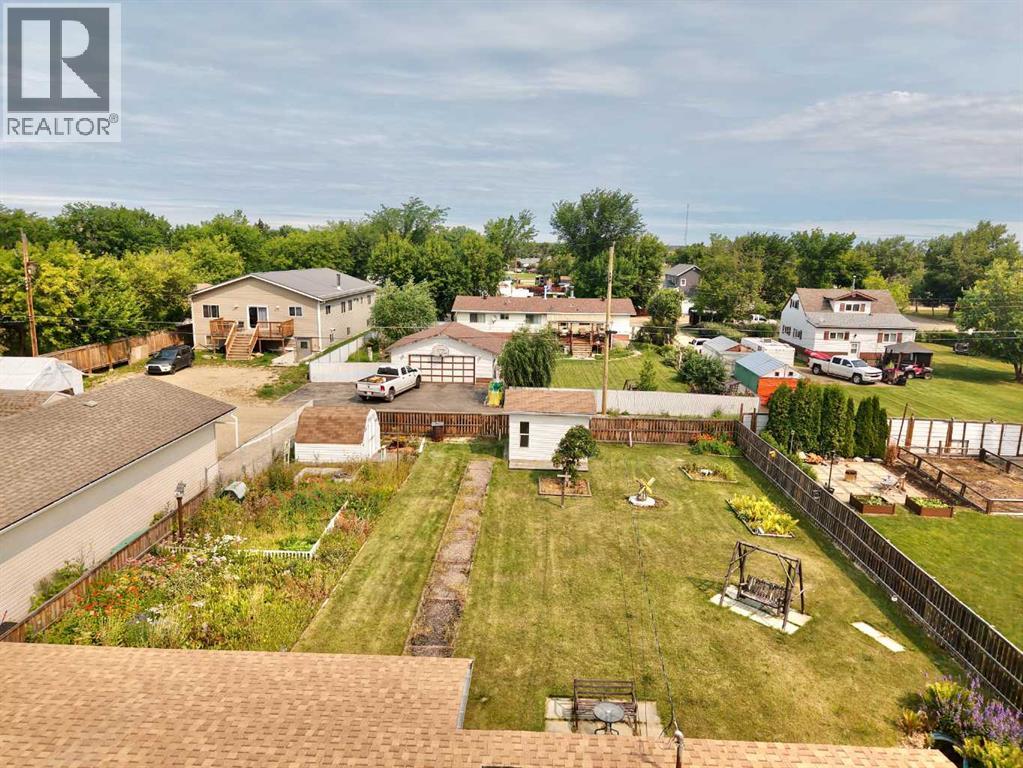 4704 48 Avenue - Image 3