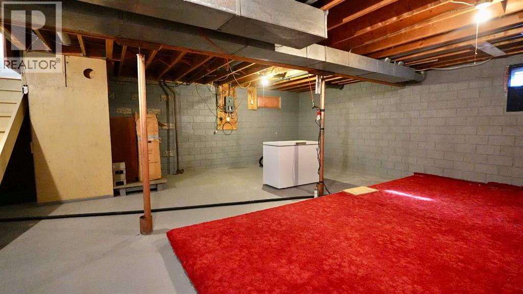4704 48 Avenue - Image 31