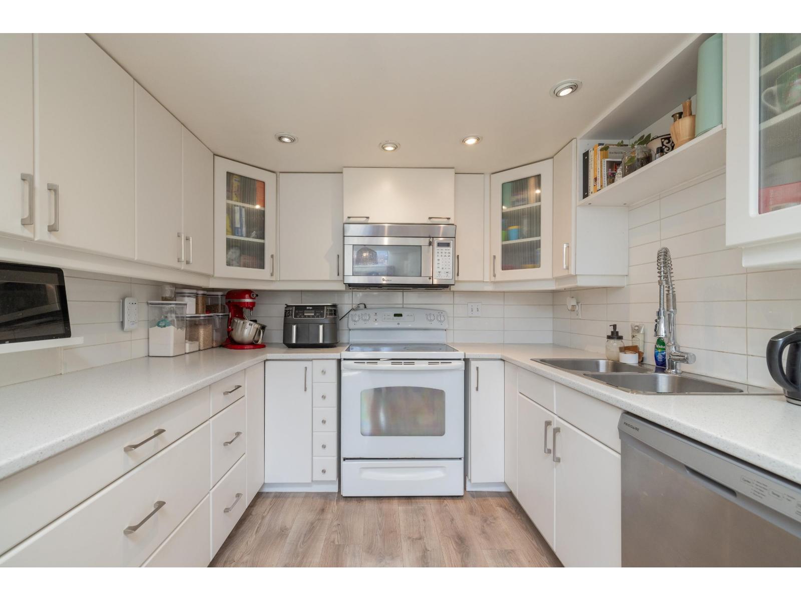 3 Bed, 3 Bath Apartment for Sale in Abbotsford – 117 2533 MARCET COURT, Abbotsford – MLS# R3146480 - Image 13
