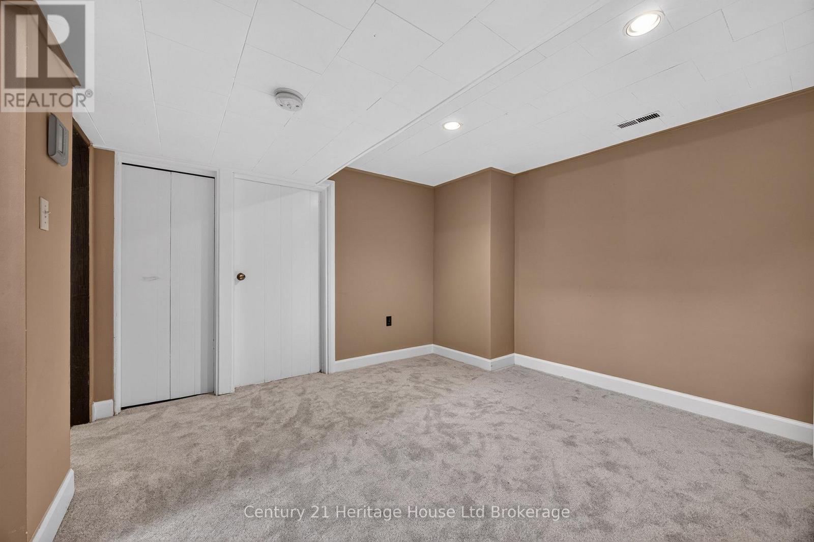 54 GLENDALE DRIVE - Image 28