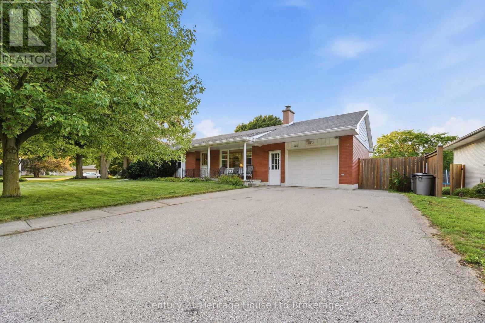 54 GLENDALE DRIVE - Image 36