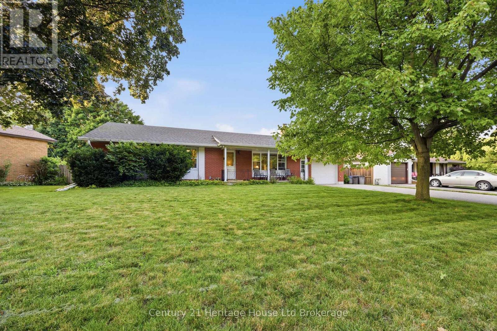 54 GLENDALE DRIVE - Image 35