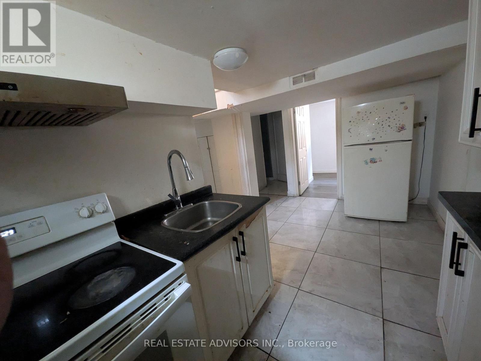 45 PITT AVENUE - 20