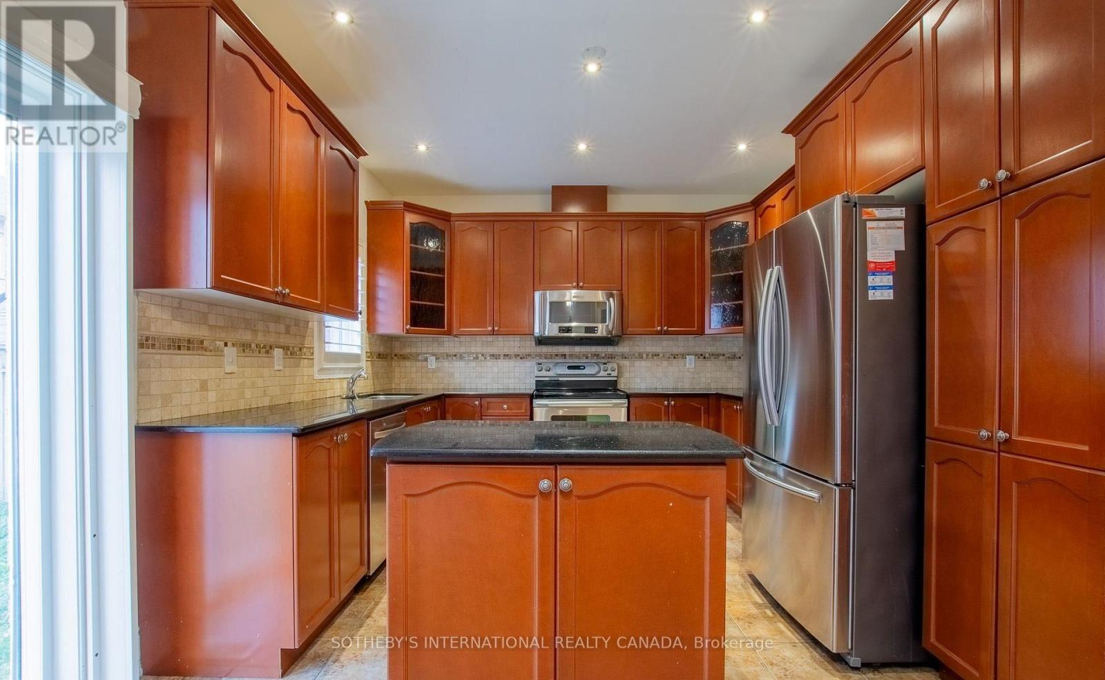 4690 HUFFMAN ROAD - 8