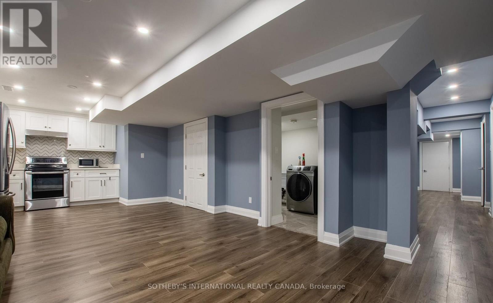 4690 HUFFMAN ROAD - 28