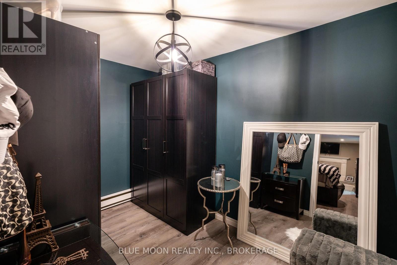 2545 LEEMAN ROAD - 28