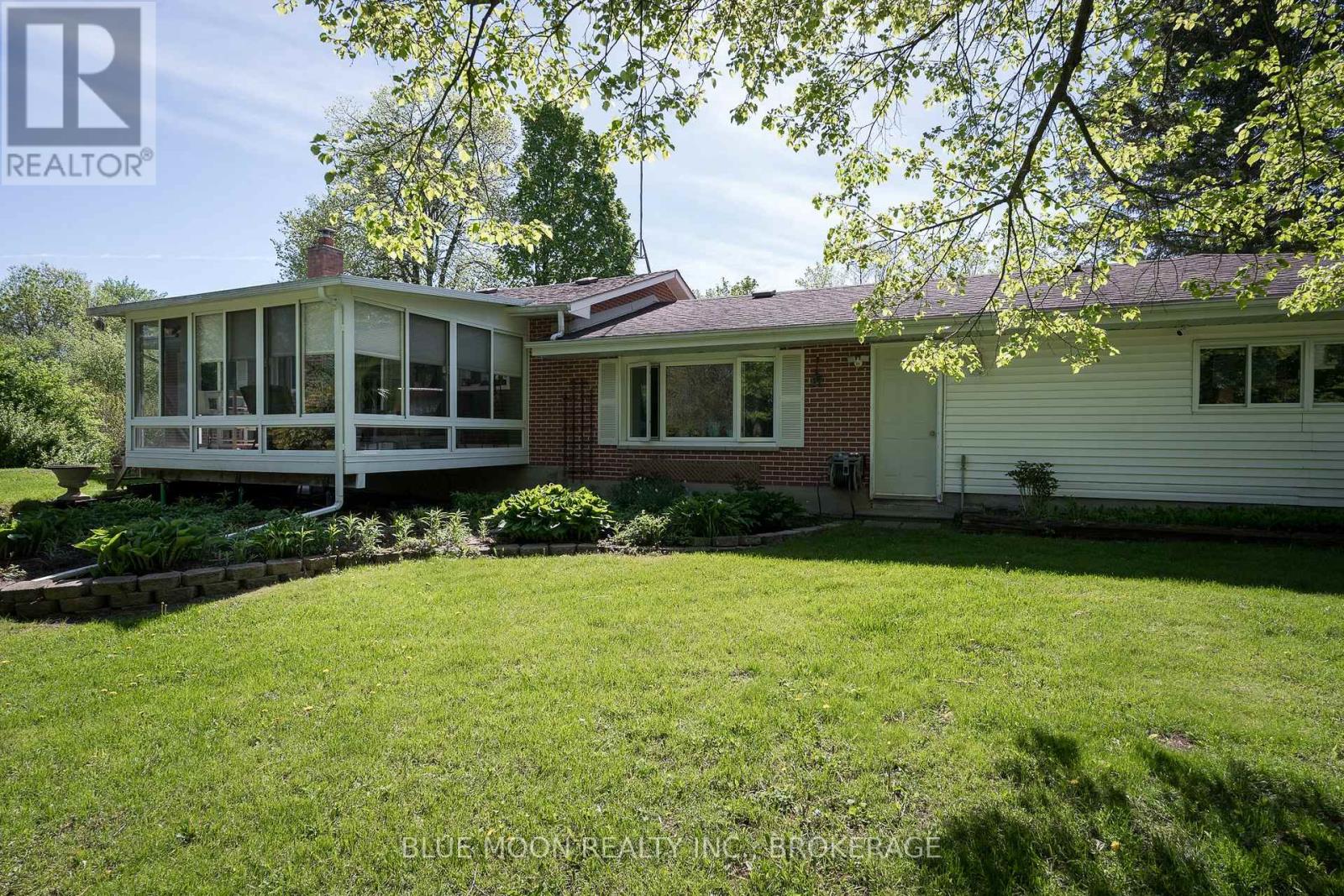 2545 LEEMAN ROAD - 31