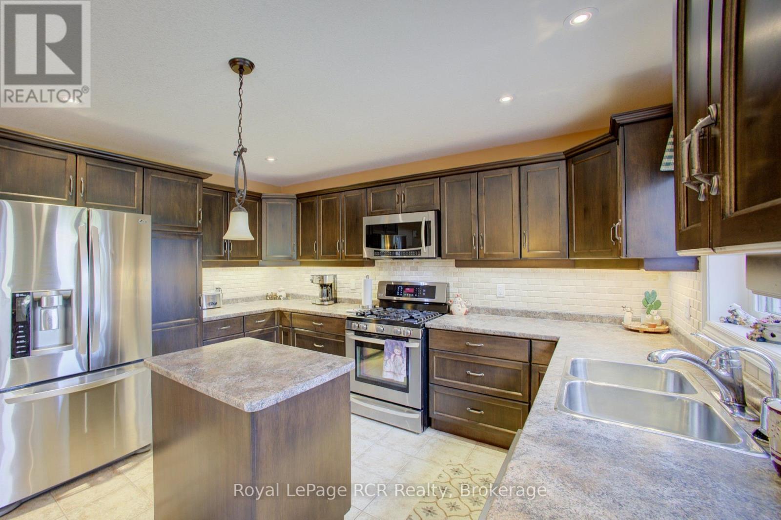 237 CARROL STREET - 4